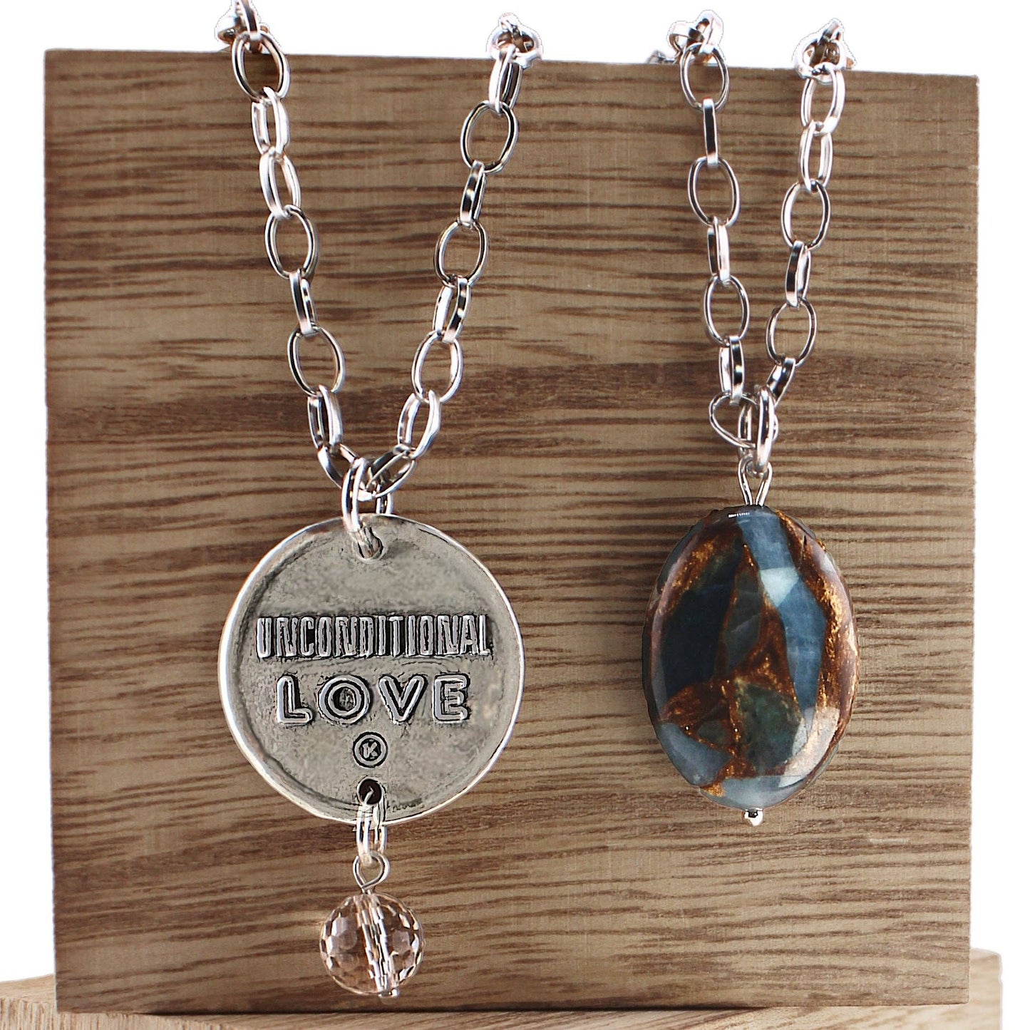 UNCONDITIONAL LOVE | PAW | Original Necklace: Gold