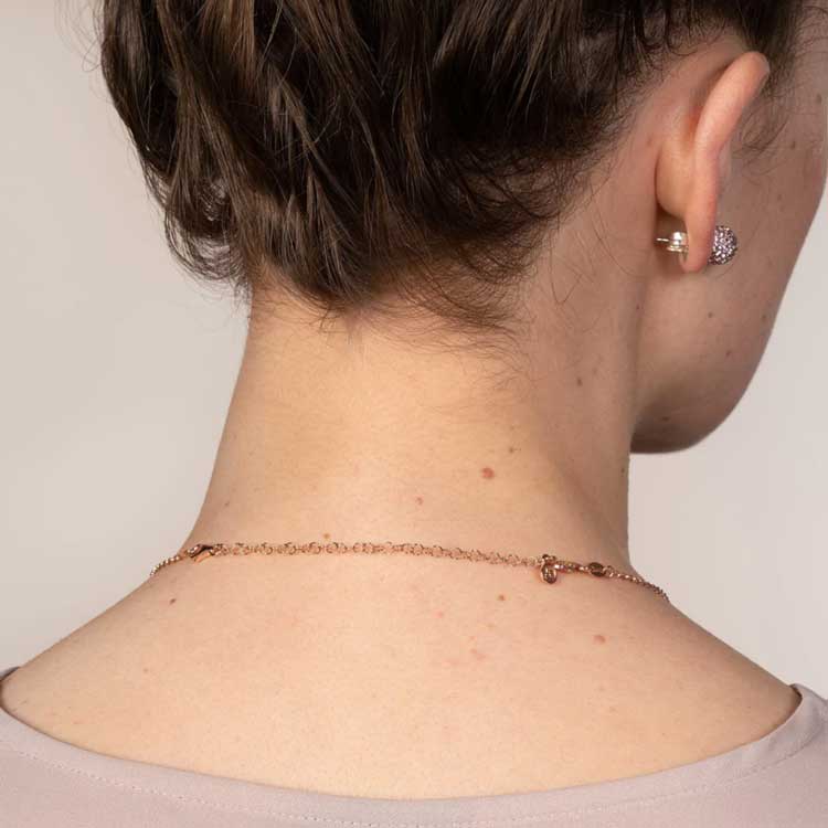 Box Chain with Removable Extender