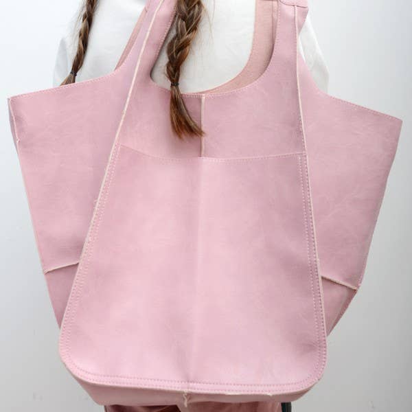 Women's shoulder bag large capacity Soft PU leather handbag: Coffee color / One size