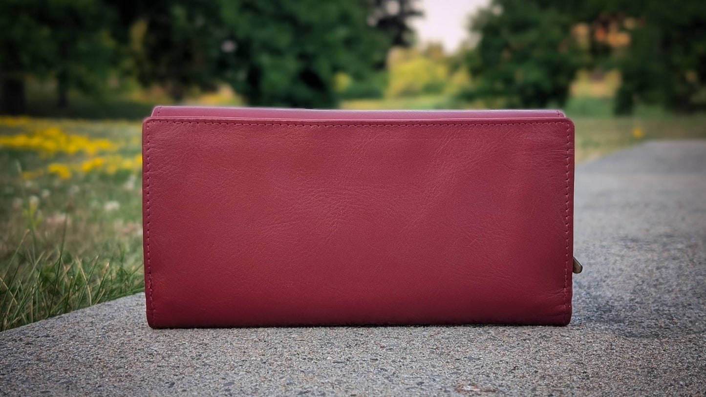 Vaya Brodo  Genuine Leather Ladies wallet Card holder RFID Protection