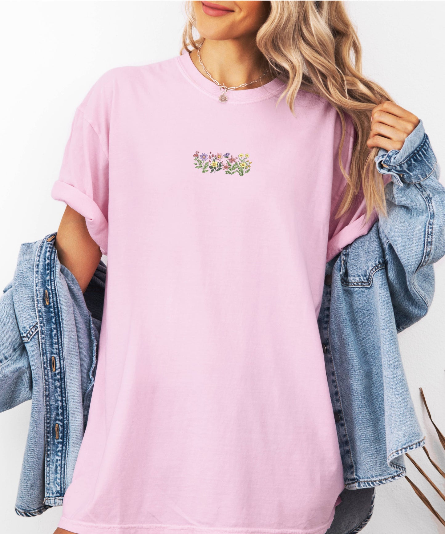 Embroidered Floral Shirt Summer Tops for Women Graphic Tee : Ivory / Small