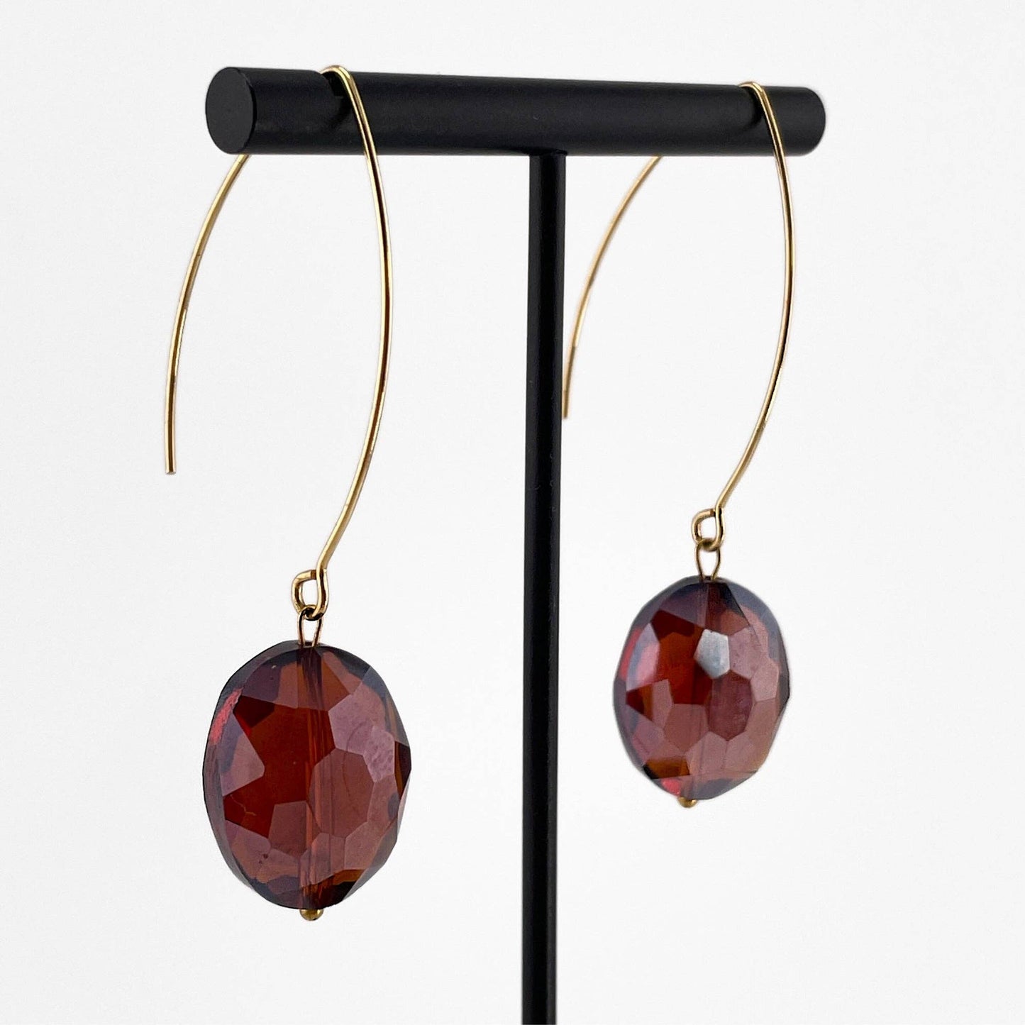 CRYSTAL | Drop Earrings: CHAMPAGNE / Gold