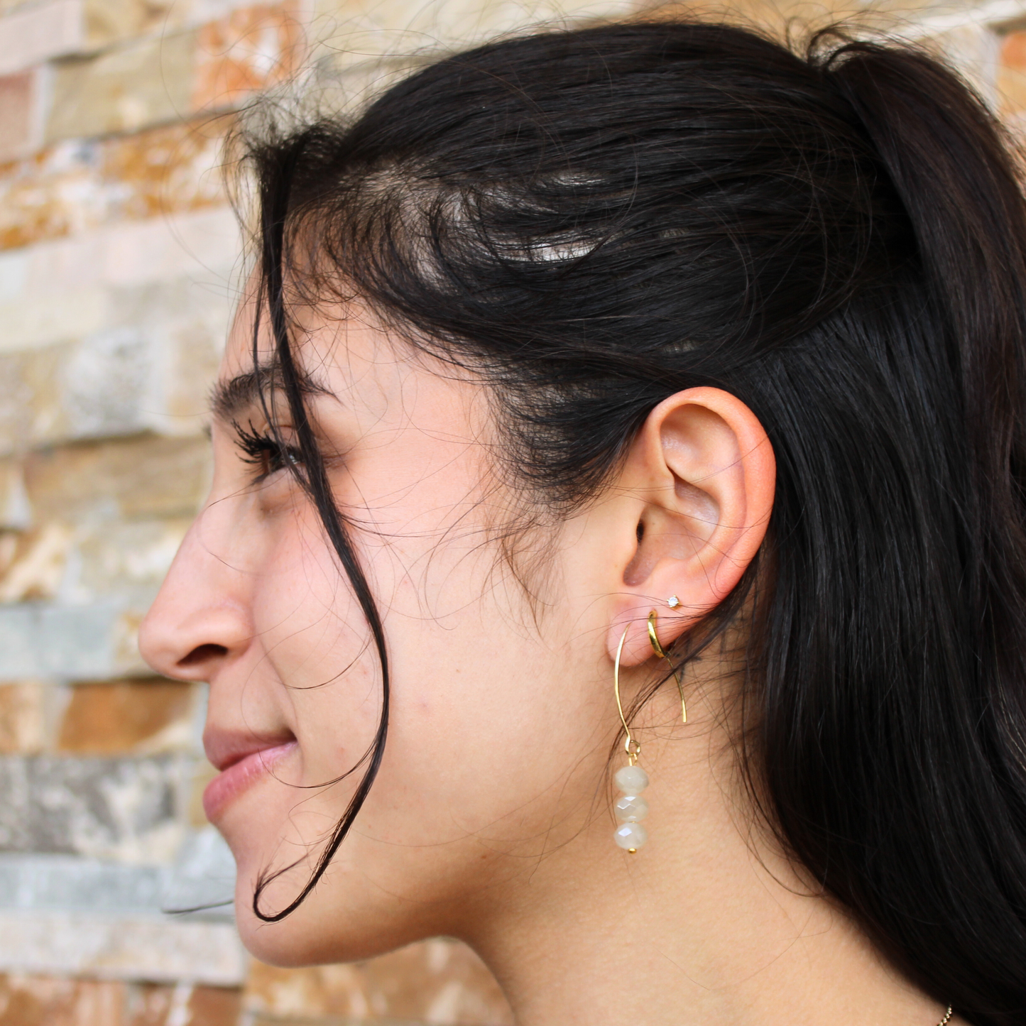 CRYSTAL TRIO | Drop Earrings: Pewter / Gold