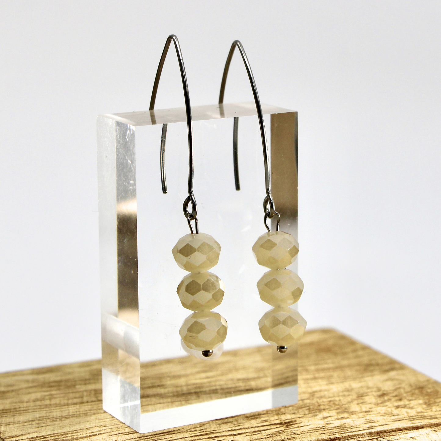 CRYSTAL TRIO | Drop Earrings: Pewter / Gold