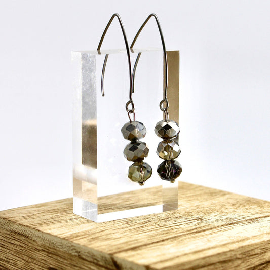 CRYSTAL TRIO | Drop Earrings: Pewter / Silver